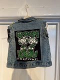 KIDS Upcycled Clothing 4+ Green Day